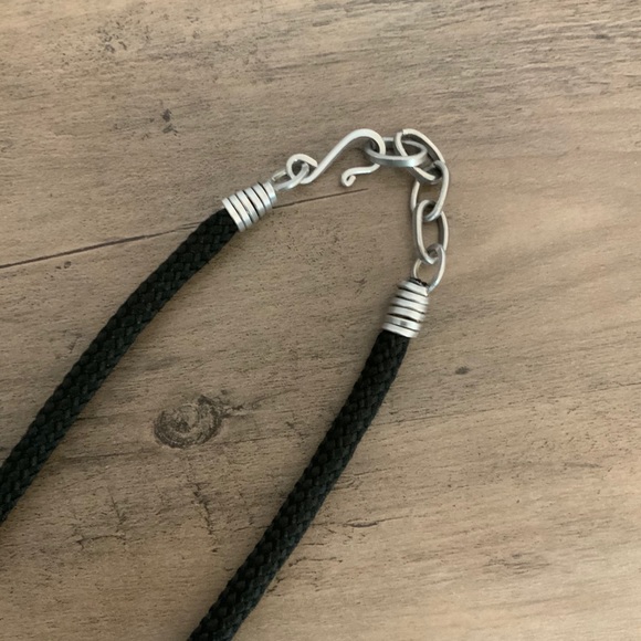 NWOT Handmade Flower Necklace & Ring Set - Picture 4 of 7